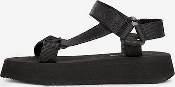 Calvin Klein Jeans Sandály – černá: přední strana