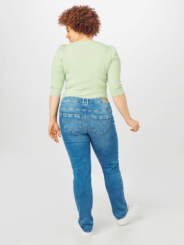 regular Jeans 'Laola' di ONLY Carmakoma in blu