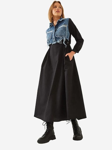 Robe Bianco Lucci en noir : devant