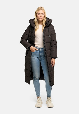Cappotto funzionale 'Nadeshikoo XVI' di MARIKOO in marrone