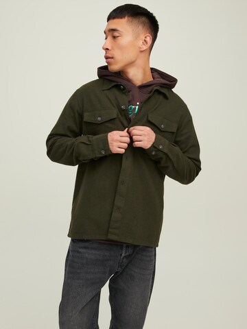 JACK & JONES Comfort Fit Риза 'Jay' в зелено: отпред