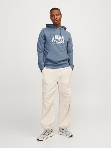 JACK & JONES Sweatshirt 'Map Summer' i blå