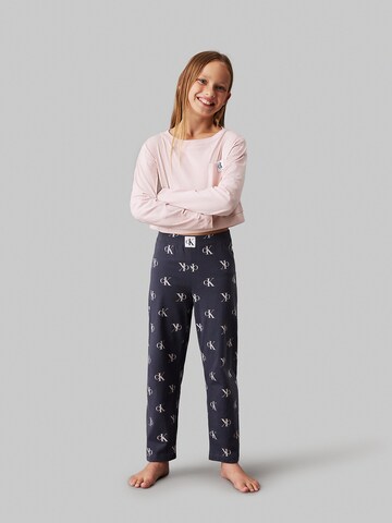 Calvin Klein Jeans Piżama w kolorze różowy: przód