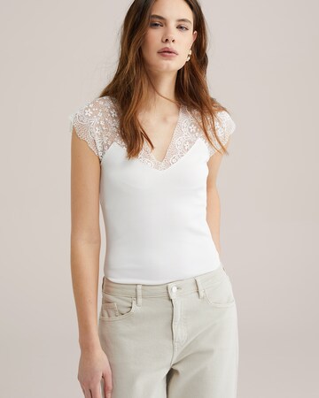 WE Fashion Топ в Белый: спереди