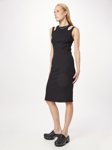 Robe QS en noir : devant