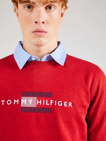 TOMMY HILFIGER Sweatshirt in Rot