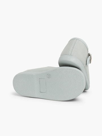 Chaussure basse Pisamonas en gris