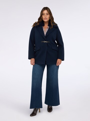 Cappotto invernale di Fiorella Rubino in blu