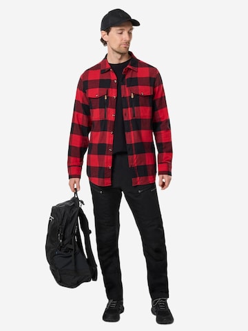 SWEDEMOUNT Regular fit Traditional button up shirt 'Nordkap' in Red