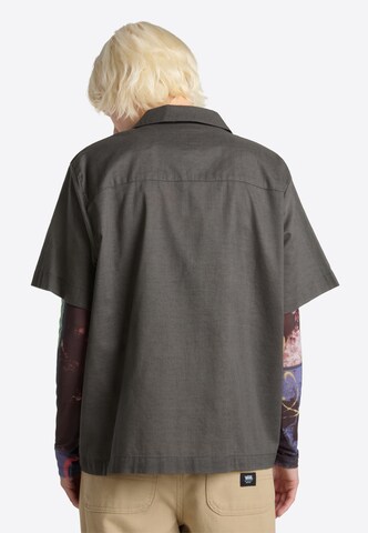 VANS Blouse 'Cassidy Camp' in Grey