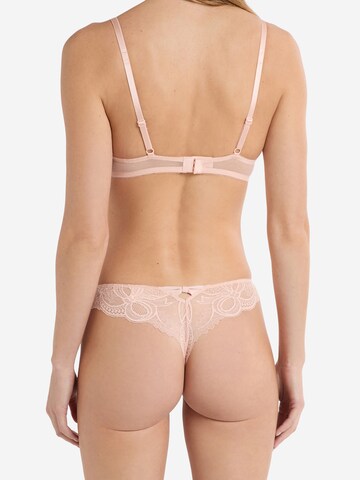 String 'Grace' di ETAM in rosa