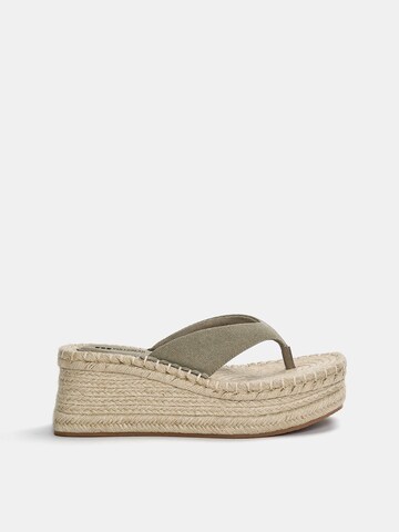 Tongs Pull&Bear en vert
