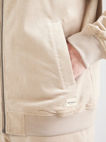 Iriedaily Between-season jacket in Beige