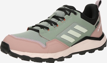 ADIDAS TERREX - Zapatos bajos 'Tracerocker 2.0' en verde: frente
