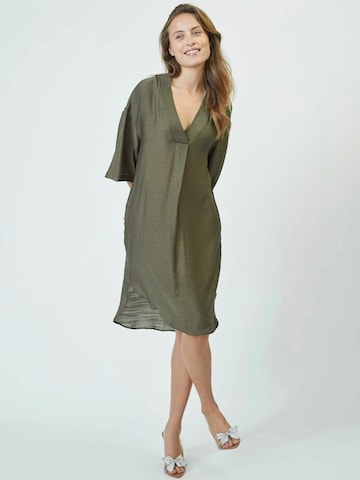 Robe 'Caryn' co'couture en vert