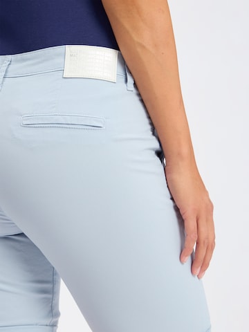 MAC Regular Shorts in Blau
