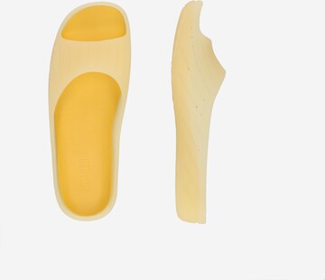 CAMPER Slippers 'WABI' in Yellow