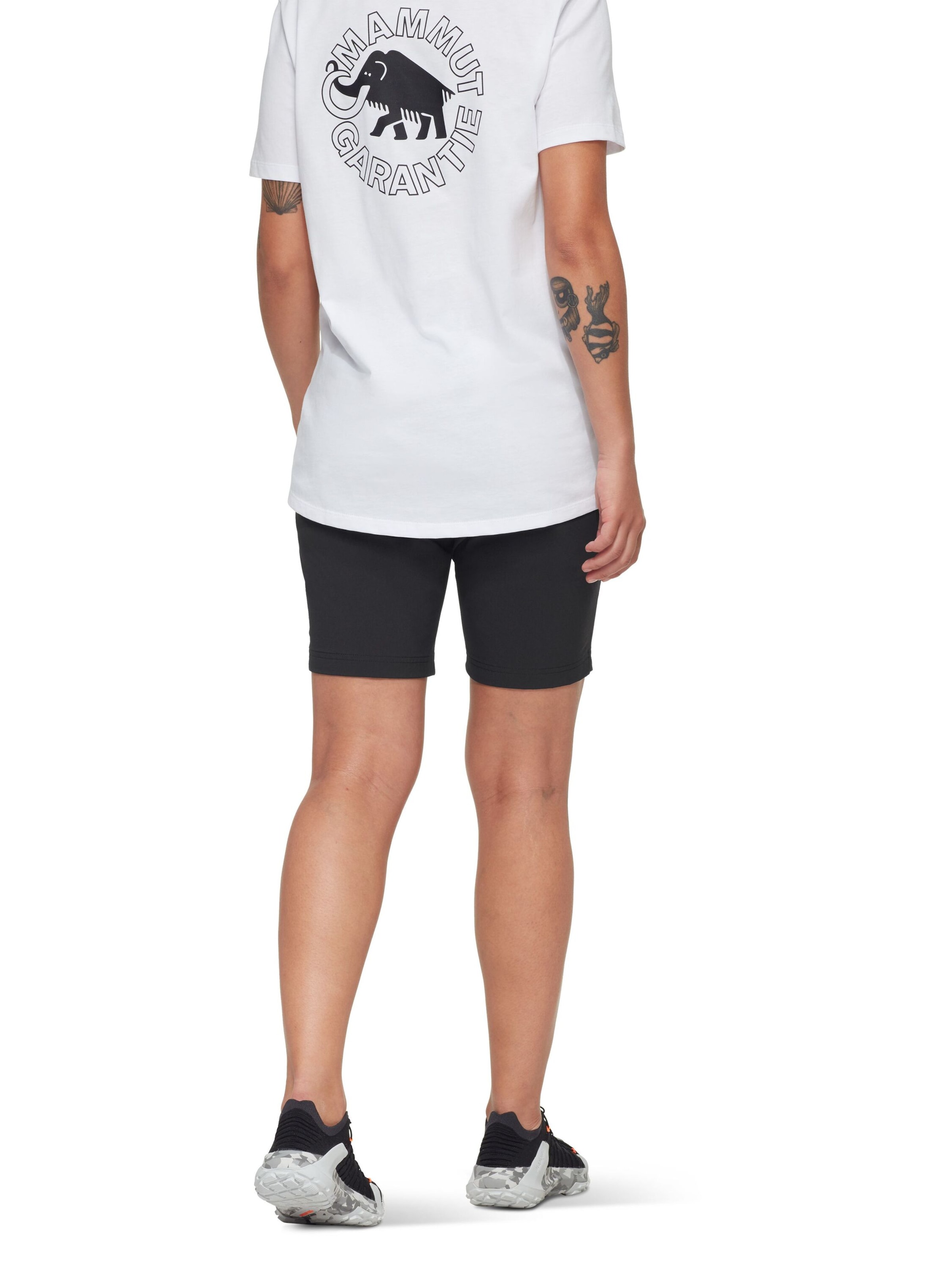 MAMMUT Regular Outdoor Pants 'Hiking V' in Black