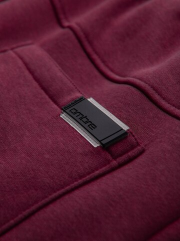 regular Pantaloni sportivi di Ombre in rosso