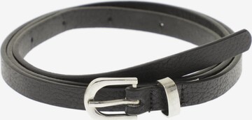 Bershka Belt in One size in Black: front