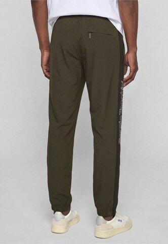 Sergio Tacchini - Tapered Calças em verde