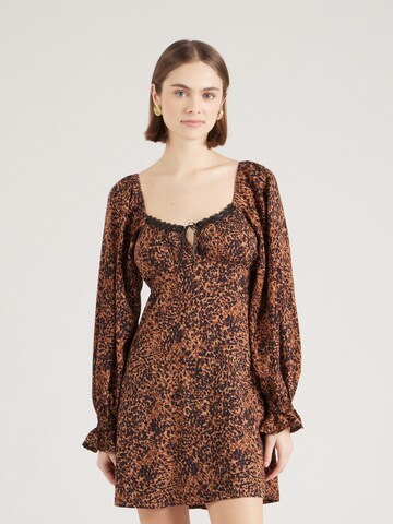 Abito di Miss Selfridge in nero: frontale