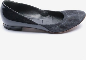 CHANEL Flats & Loafers in 36,5 in Black: front