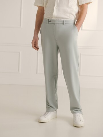 Guido Maria Kretschmer Men Regular Trousers 'Tristan' in Blue: front