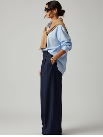 WEARABLE STORIES Blouse 'Luna' in Blauw