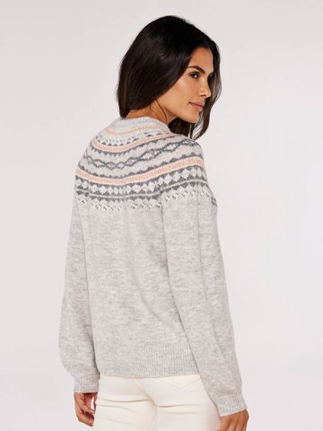 Apricot Sweater in Grey