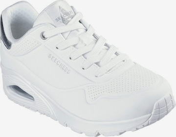 SKECHERS Спортни обувки 'Uno Golden Air' в бяло: отпред