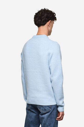 Weekend Offender Sweatshirt 'ZAGREB' in Blau