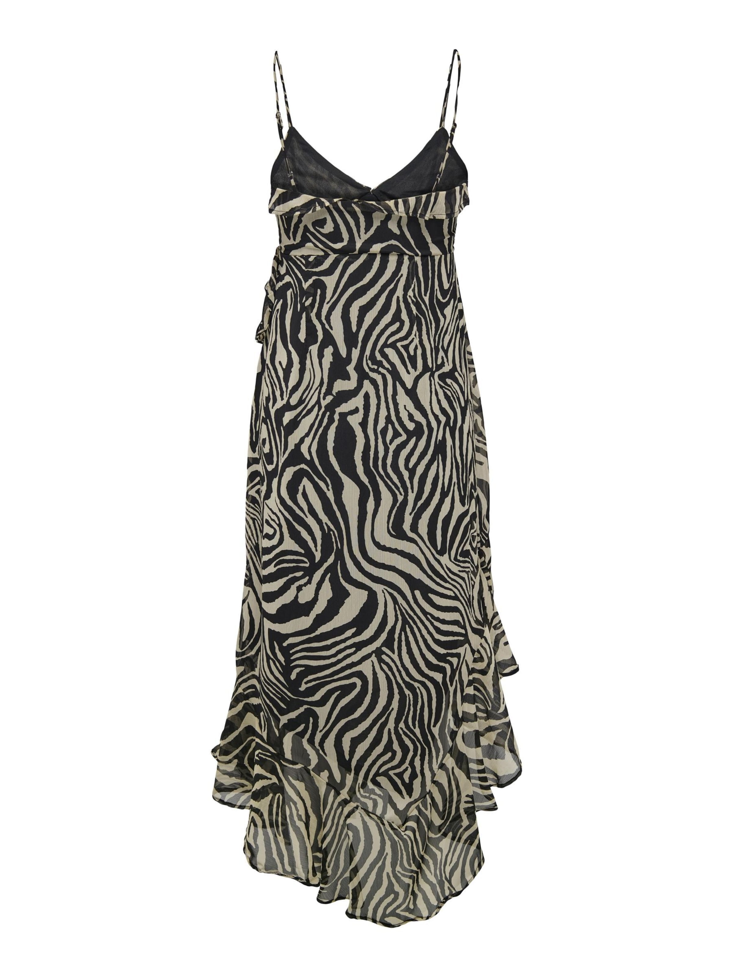 ONLY Carmakoma Платье 'CARASTA' в Черный