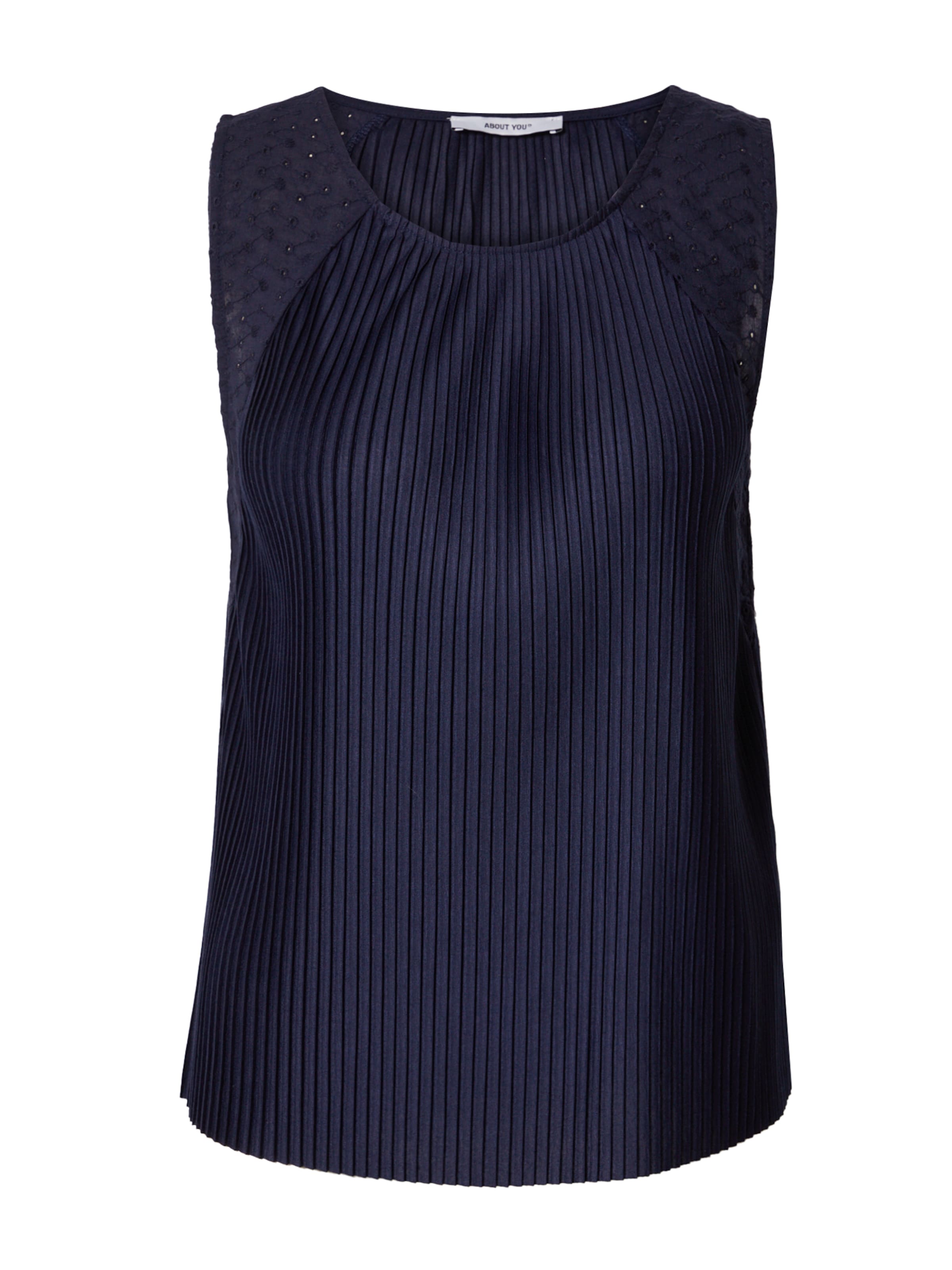 ABOUT YOU Top 'Layla' in Blau: Vorderseite