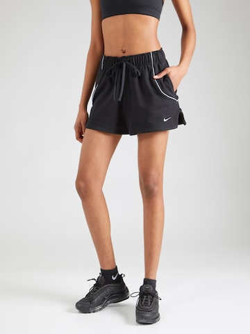 Regular Pantalon 'STREET' Nike Sportswear en noir : devant
