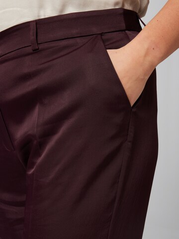 A LOT LESS Loose fit Trousers with creases 'Maggie' in Brown