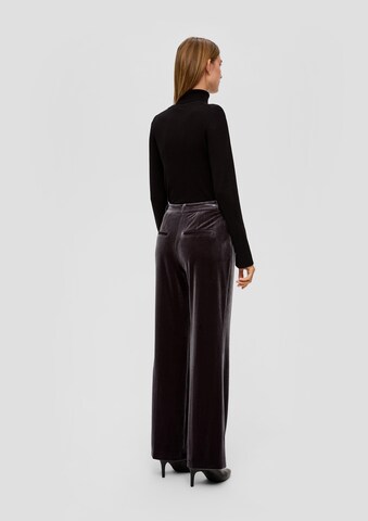 s.Oliver BLACK LABEL Wide Leg Hose in Schwarz