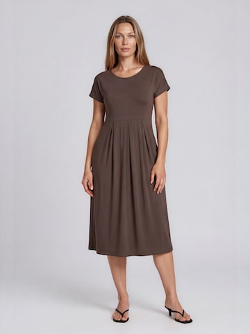 Robe 'Olnia' Masai en marron : devant