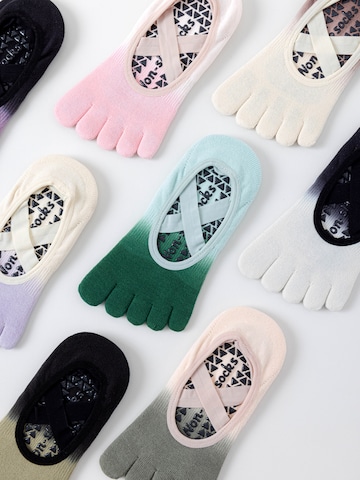 Millo Athletic Socks 'Freedom Yoga' in Green