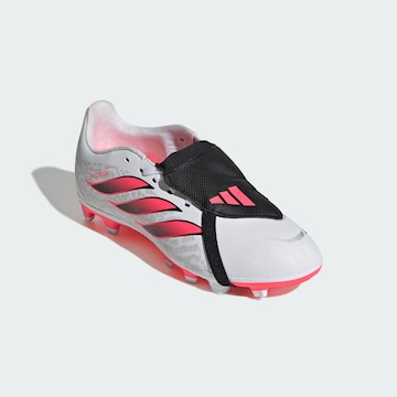 Chaussure de sport 'Predator Club' ADIDAS PERFORMANCE en blanc