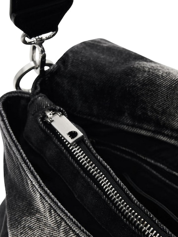 Desigual - Bolso de hombro 'BAG_HALF LOGO D 26WAXD08' en negro