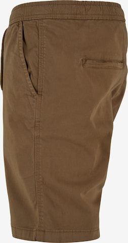 Urban Classics Regular Pants in Brown