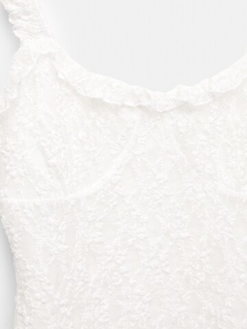 Top di Pull&Bear in bianco