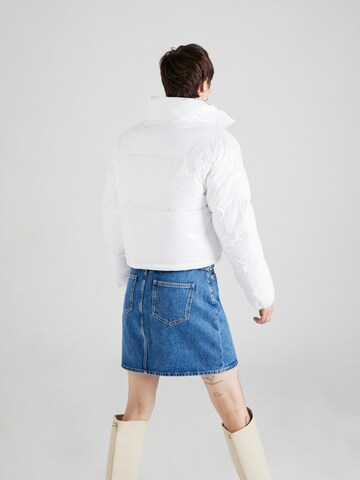 Calvin Klein Jeans Kevad-sügisjope, värv valge