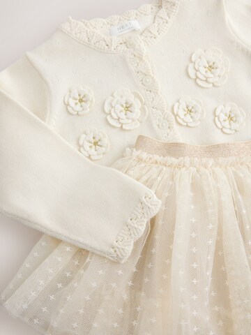 Next Set in Beige