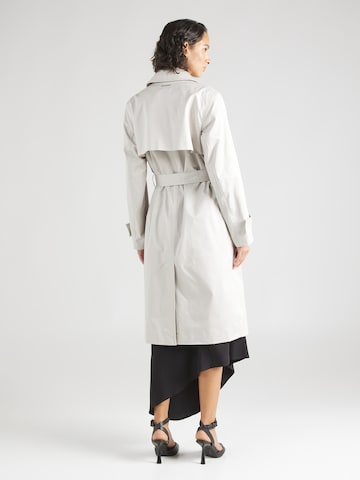 Calvin Klein Prechodný kabát 'ESSENTIAL' - Sivá
