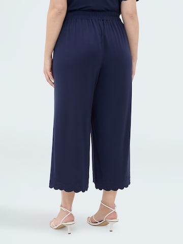 Fiorella Rubino Tapered Hose in Blau