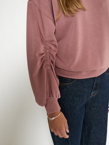 minus Sweatshirt 'Sabi' in Roze