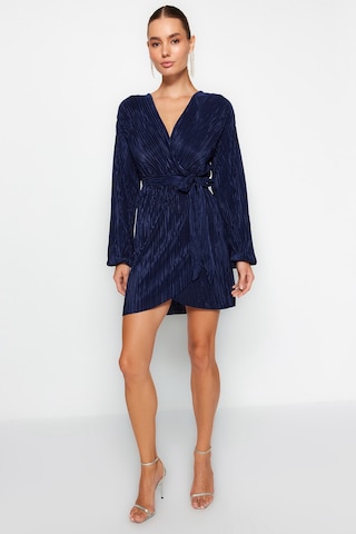 Trendyol Jurk in Blauw