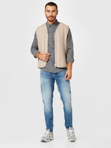 NOWADAYS Regular fit Button Up Shirt in Grey